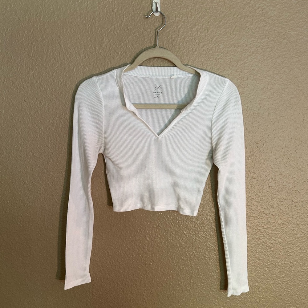 White Long Sleeve V-Neck Crop Top